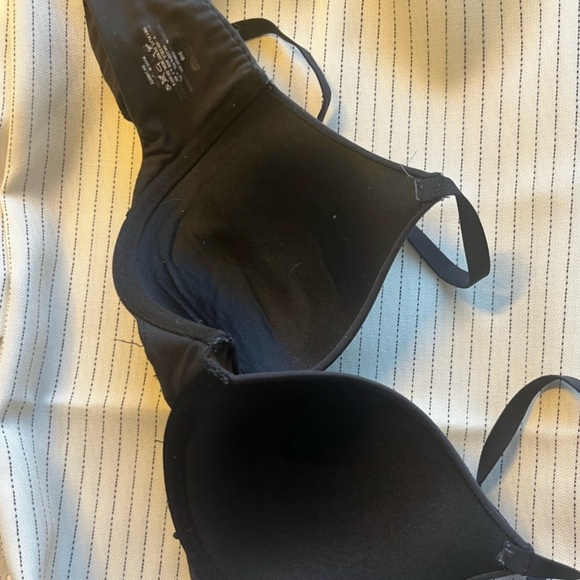 SKIMS BRA - Picture 3 of 3